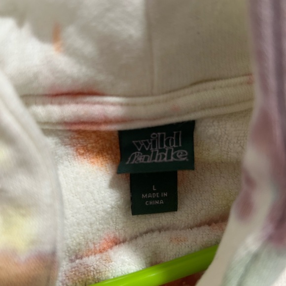 Tie-dye cropped WildFable hooded sweatshirt - Picture 3 of 3